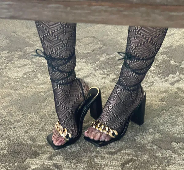 Lace - Image 2
