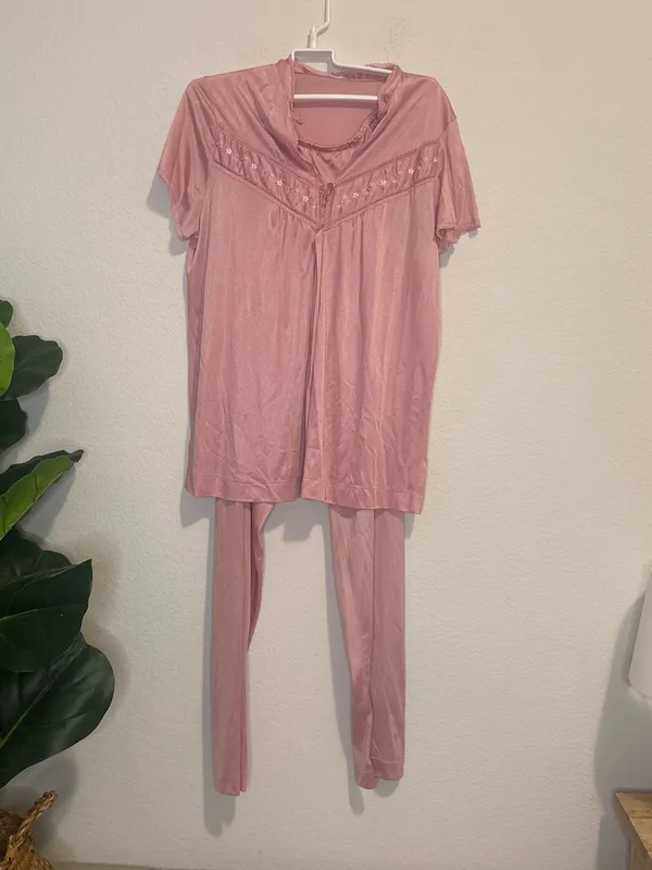 Blush Pink Vintage Nightgown with Embroidered Yoke - Image 2