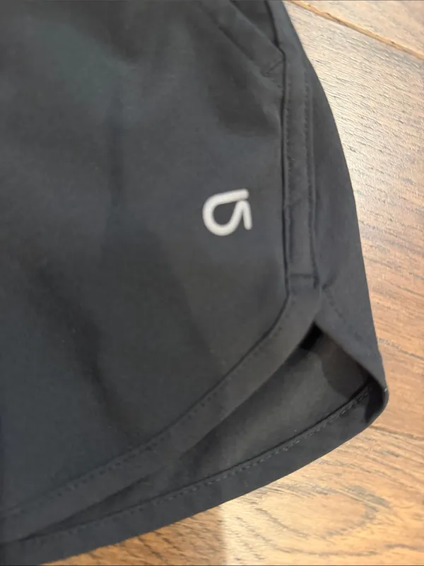GAP Fit Black Women’s Athletic Running Shorts Size Small - C3-224 - Image 4