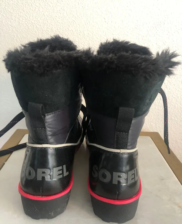 Back And Pink Ankle Boots - Image 5