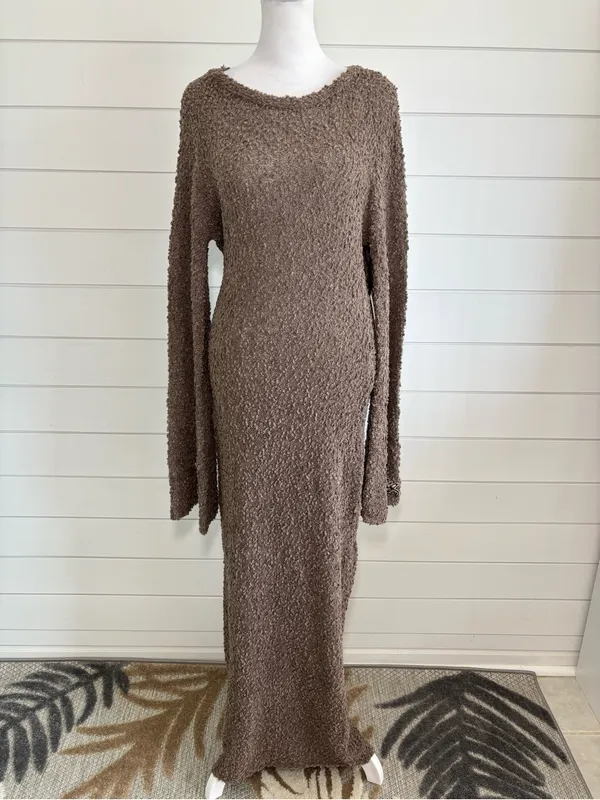 Honor the Gift Tie-Back Taupe Gray Maxi Dress Long Flared‎ Sleeves Size L NEW - Image 2