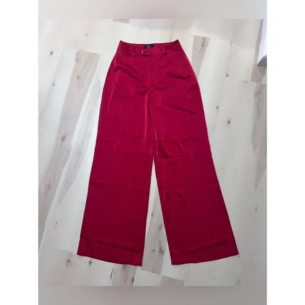 Lulus NWT Women Small Cherry Berry Red Satin Silky Wide Leg Trouser Pants Fall - Image 2
