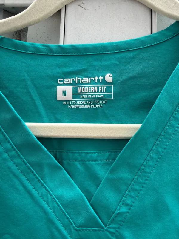 Carhartt Force C12113 Scrub Top Women’s Medium Teal Stretch Modern Fit - Image 2