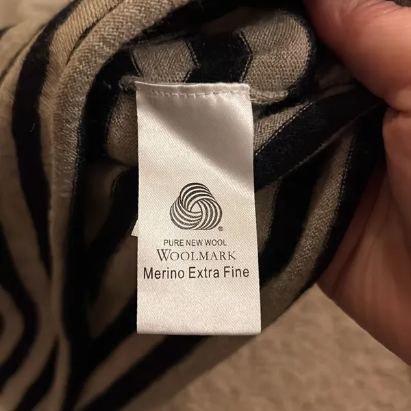 Lacoste striped sweater 36‎ - Image 6