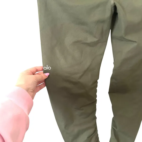 ALO YOGA Idol‎ Ruched Legging Green Medium - Image 4