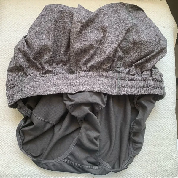 Lululemon Hotty hot Short - Image 4