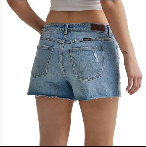 Wrangler Women's High-Rise Vintage Cutoff Jean Shorts - Image 2