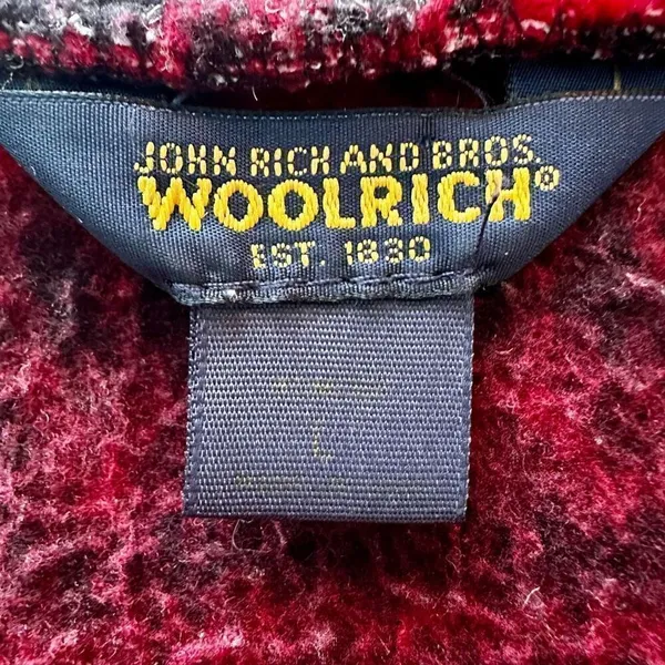 Vintage Woolrich CabinCore Red + Black Winter Print Fleece Vest Toggle Closure - Image 7