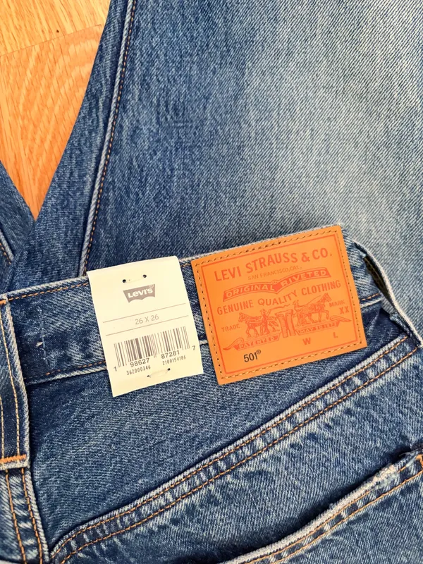 Levi’s 501 Selvedge Jeans - Image 4