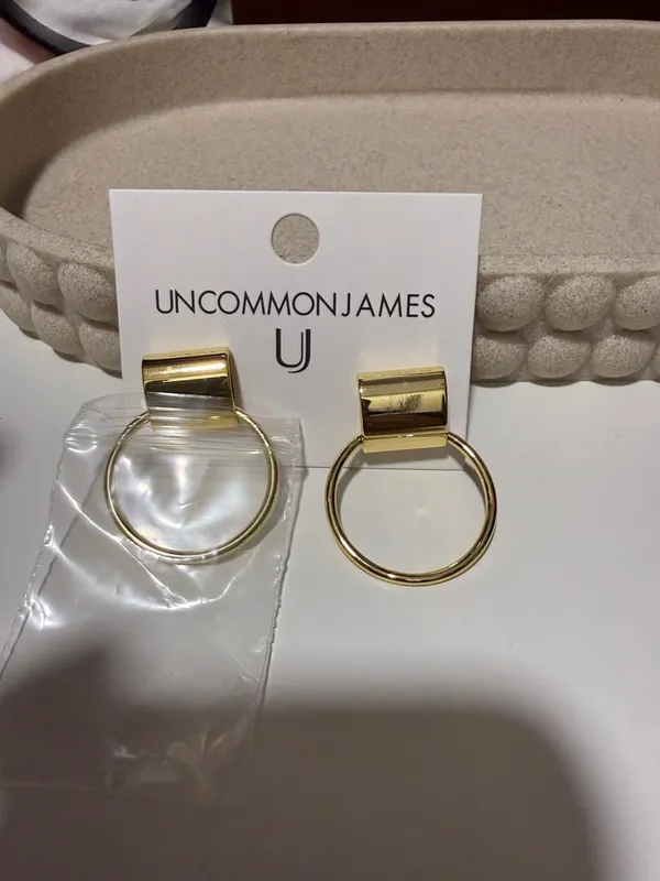 Uncommon James Gold Hoop Earrings with Bar Cuff - Image 2