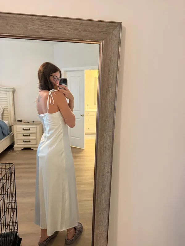 White dress Size M - Image 2
