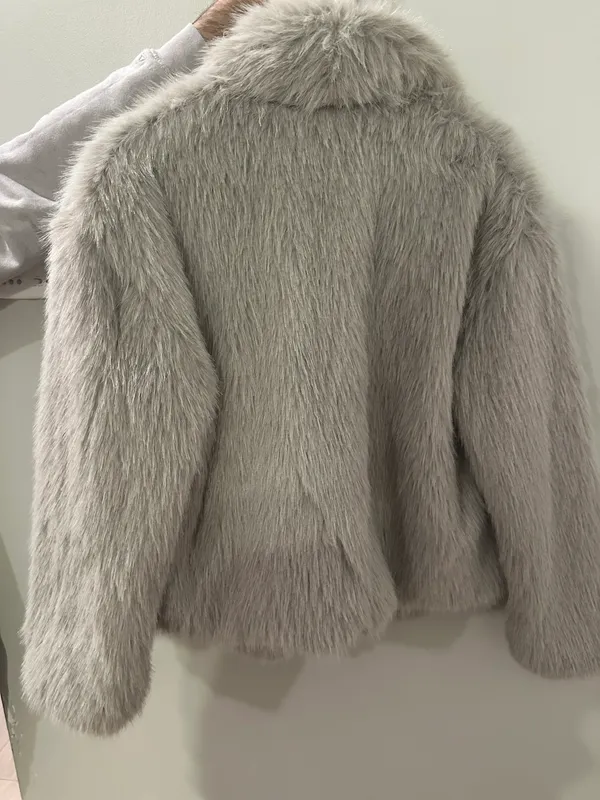 Fur Coat Size M - Image 2
