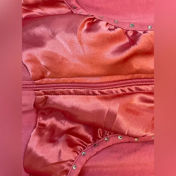 Guess Y2K Vintage Pink Zip Up Hoodie with Rhinestones Silky Pockets Size S‎ - Image 4