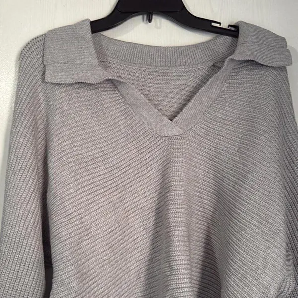 Amazon NWT Chyrii Grey Knit Collared Cropped Pullover size S - Image 2