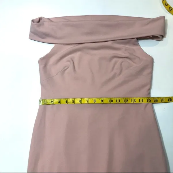After Six 6800 Cuffed Off-the-Shoulder maxi
Gown Medium. - Image 5