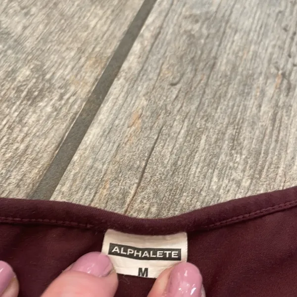 Alphalete Women's Burgundy V-Neck Crop Top - Image 2