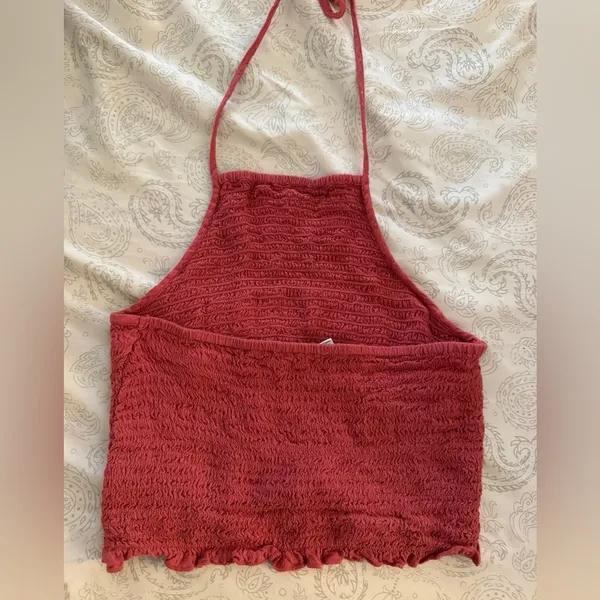 American Eagle Salmon Pink Smocked Crop Halter Tie‎ Top - Image 3