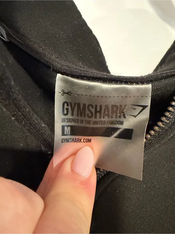 Gymshark Cropped‎ Black Zip-Up Jacket - Image 2
