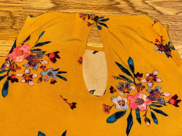 Xhilaration Dress Women’s Size Medium Cold Shoulder Mustard Yellow Floral Rayon - Image 8
