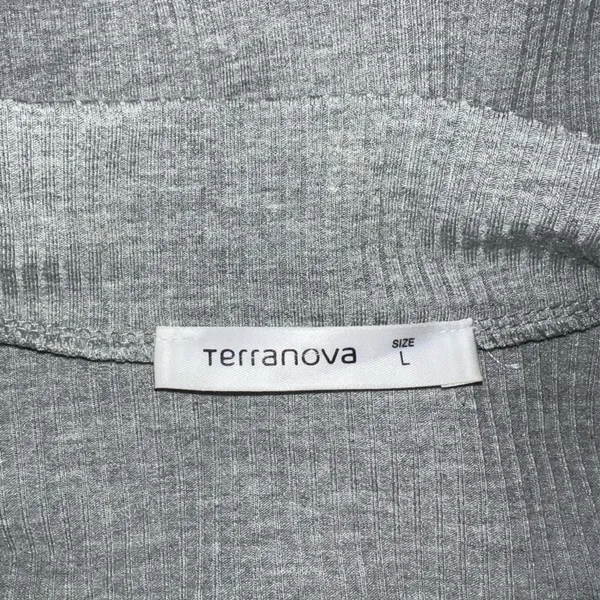 Terranova Gray Women's Long Sleeve Half Zip Large - Image 3