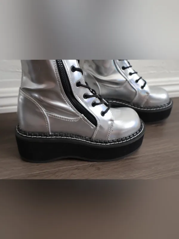 like new open box Demonia Over the Knee Combat Boots Size 6 WOMENS - Image 4
