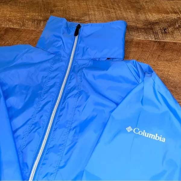 Columbia Windbreaker Jacket - Image 10