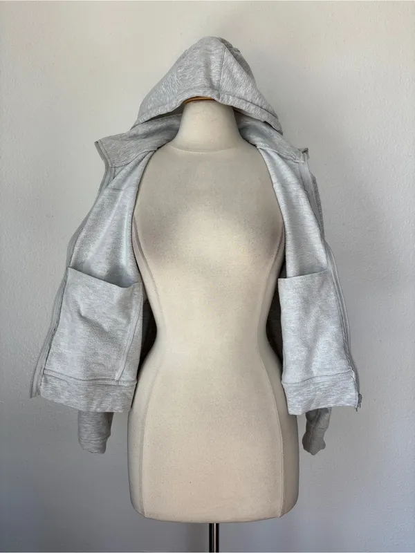 Yogalicious Light Gray Full-Zip Hooded Sweatshirt - Image 6