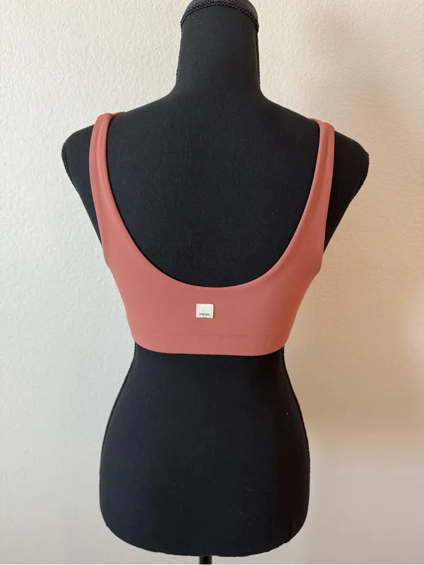 Vuori Daily Bra In Rosewood Size S Like New - Image 7