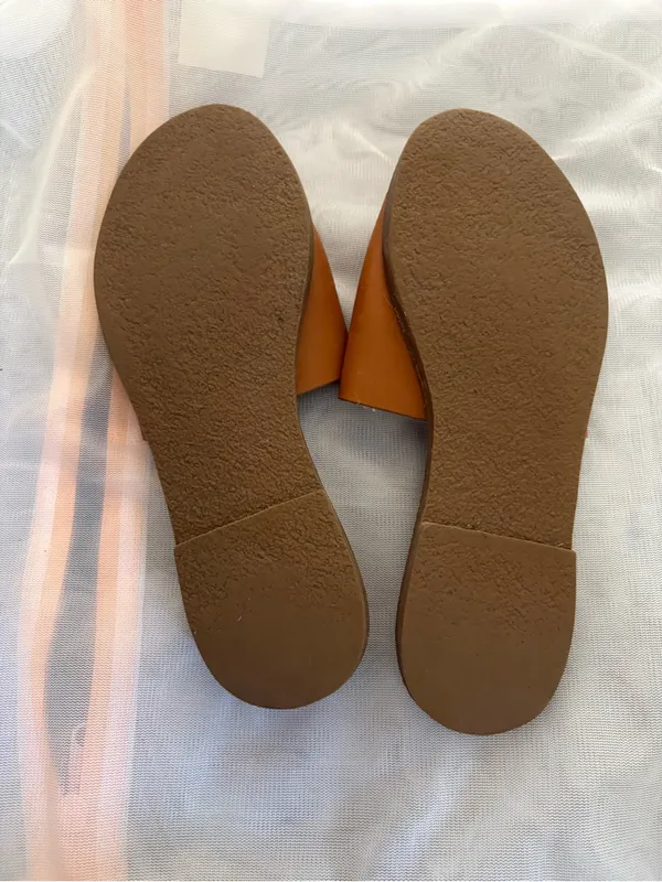 Madewell Leather Slide Sandals in Cognac Brown Size 6.5 - Image 4