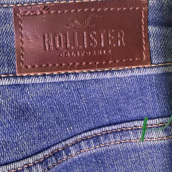 Hollister Deep Blue Flare Jeans - Wide Leg - Image 5