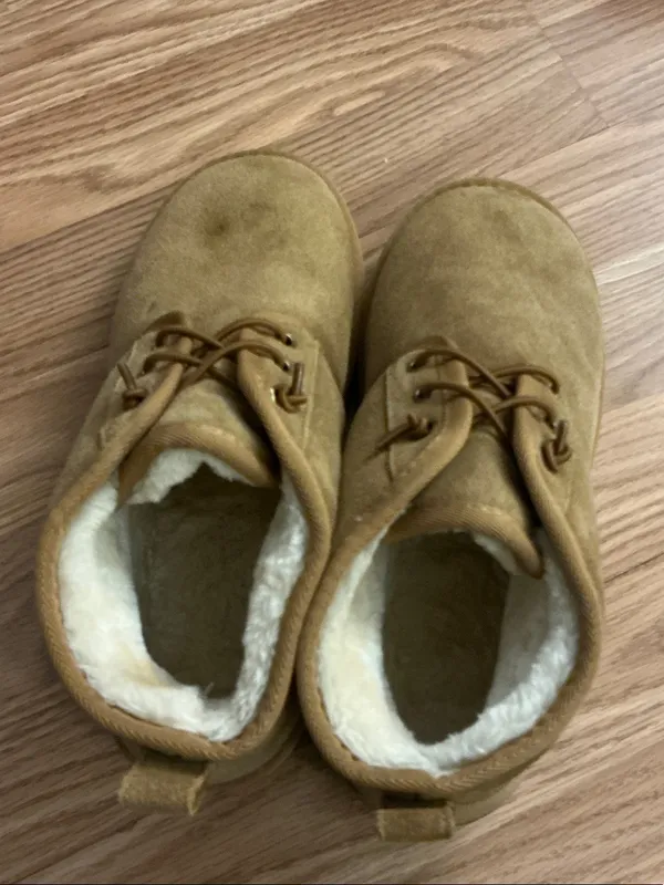 Amazon Women's Suede Slide On Booties with Fleece Lining Women Size 9.5 - Image 3