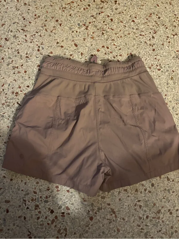 Lululemon dance studio high rise short size 4 warm ash gray - Image 6