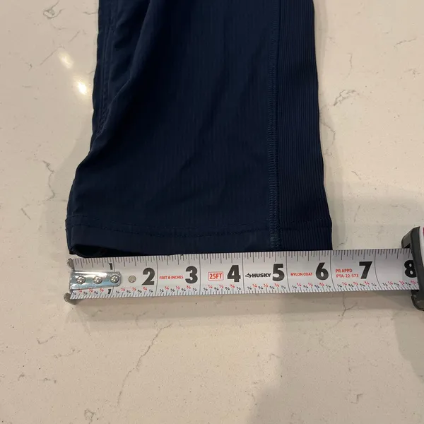 Lululemon Dance Studio Mid-Rise Crop 25" in True Navy size 6 - Image 10