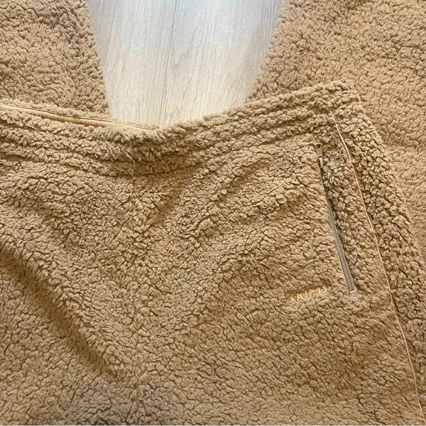 SKIMS Cozy Knit Sherpa Joggers Elastic Waist Tapered Leg NWT Women’s Size XL - Image 6