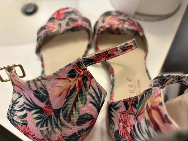 Floral shoes Pink Size 7 - Image 2