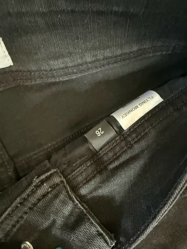 Vervet Flying Monkey Skinny Jeans - Image 4