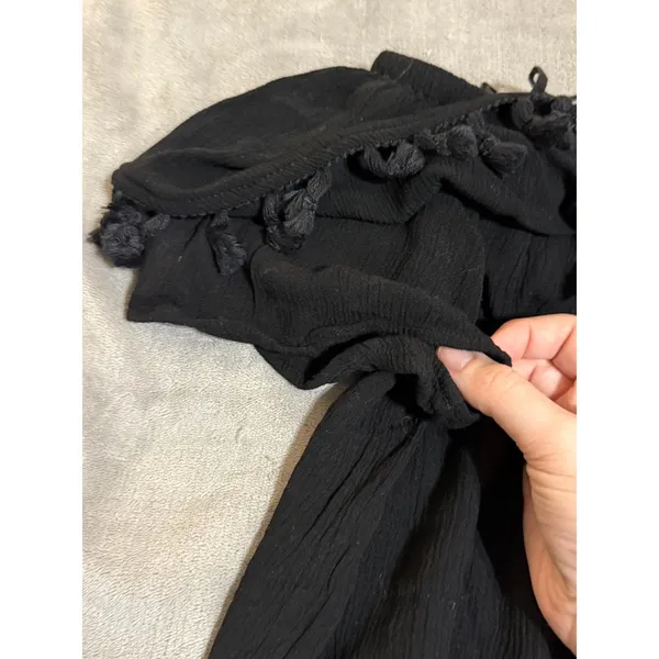 NWT Velvet Black Blouse Teasels Off-Shoulder Bohemian Crop‎ Size Medium - Image 9