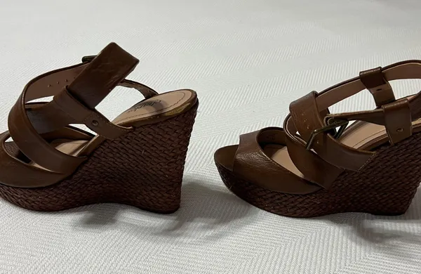 Charles David Brown Wedges - Image 3