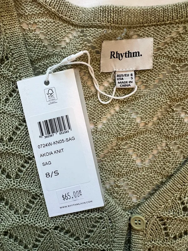 Green Sweater Rhythm - Image 2