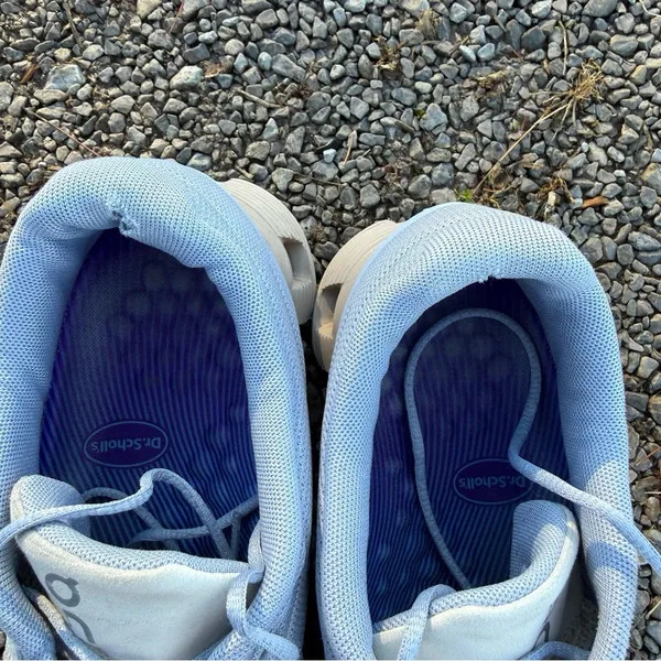 On Running Cloud 5 Shoes Lavender Purple and White - Image 3