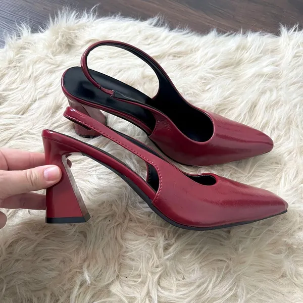 Cherry Red Faux Pantent Block Heel Sling Back Pointy Heels EU 40 / US 9 - Image 3