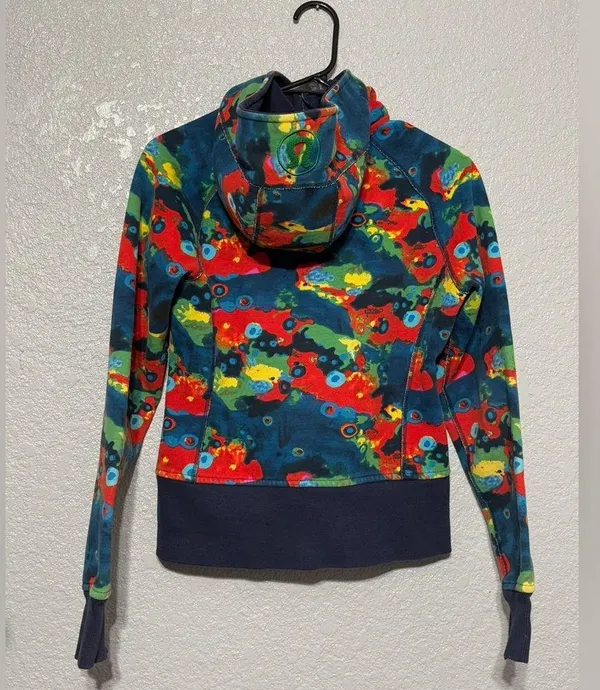 Lululemon *Rare* Hooded Scuba size 6 - Image 2