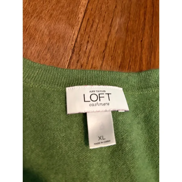 LOFT Sweater Cashmere V-Neck Green Luxury Soft Knit XL‎ - Image 4