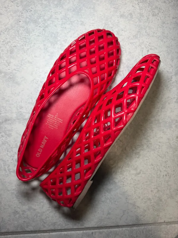 Old Navy Shoes Slip-On - Image 2