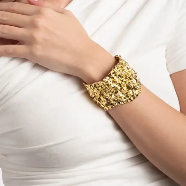 NWOT Alexis Bittar Shiny Gold Sculpted Statement Cuff Bracelet - Image 4