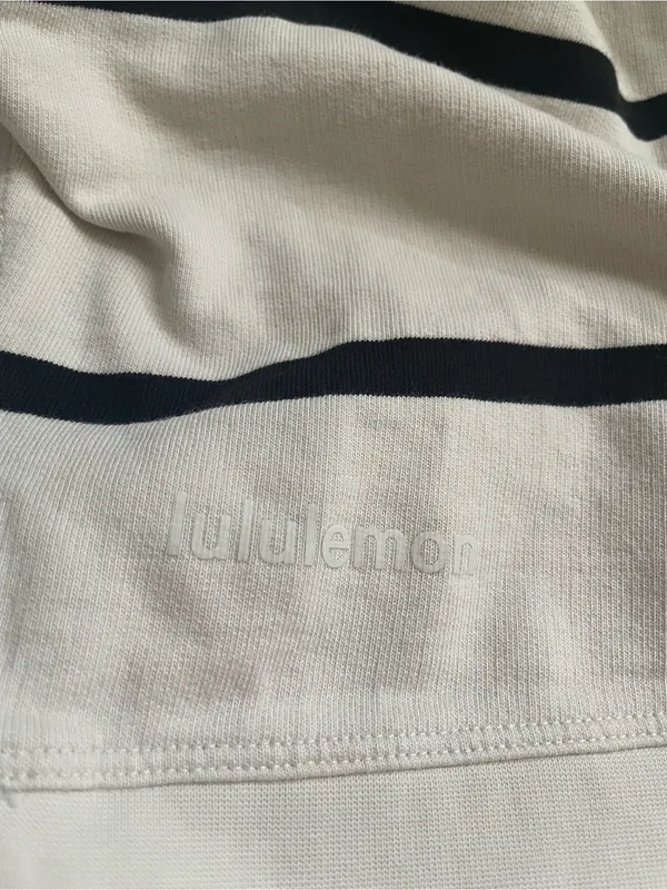 Lululemon Perfectly Oversized Cropped Crew Stripe Sweater Small Cream Black - Image 5