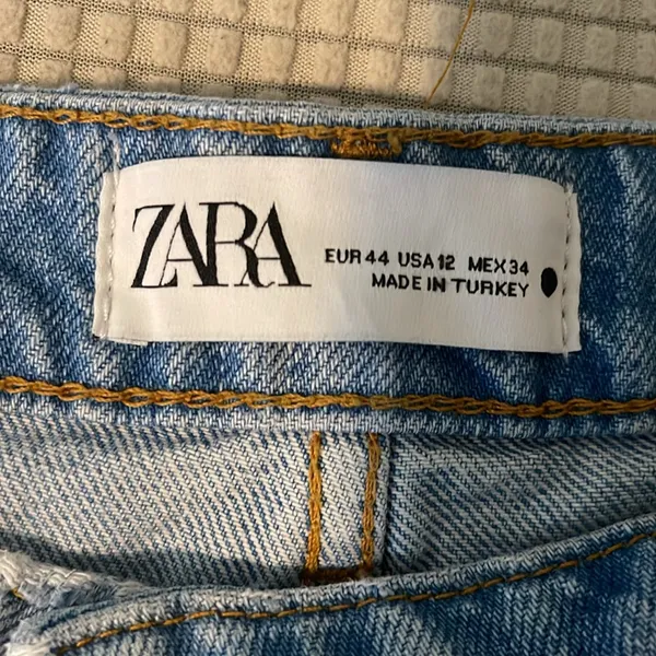 Zara Blue Jean Shorts Distressed Frayed Hem‎ - Image 2