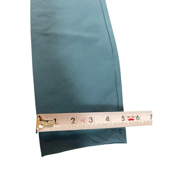 Fabletics High Waisted Hybrid Cargo Pants Short Inseam Teal Blue S Stretch NWT - Image 11