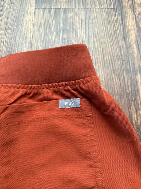 NWT FIGS Women’s Auburn Yola Skinny Scrub Pants - Size XXS Petite - Image 9