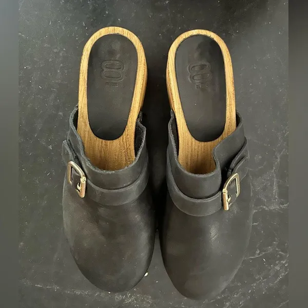 Vintage 8 by Zoox Y2K Black Leather Look Wooden Clogs Brass Studs | size 8.5 - Image 3